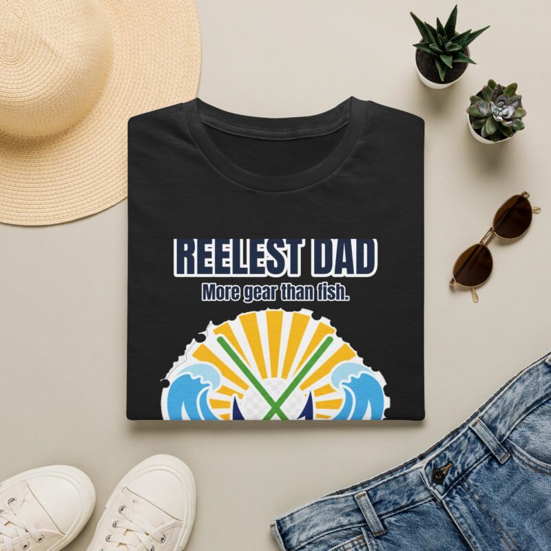 Reelest Dad Funny Fishing Father's Day T-Shirt
